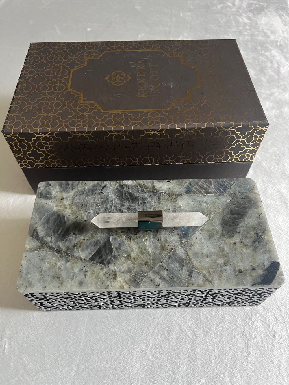 Kendra Scott storage box